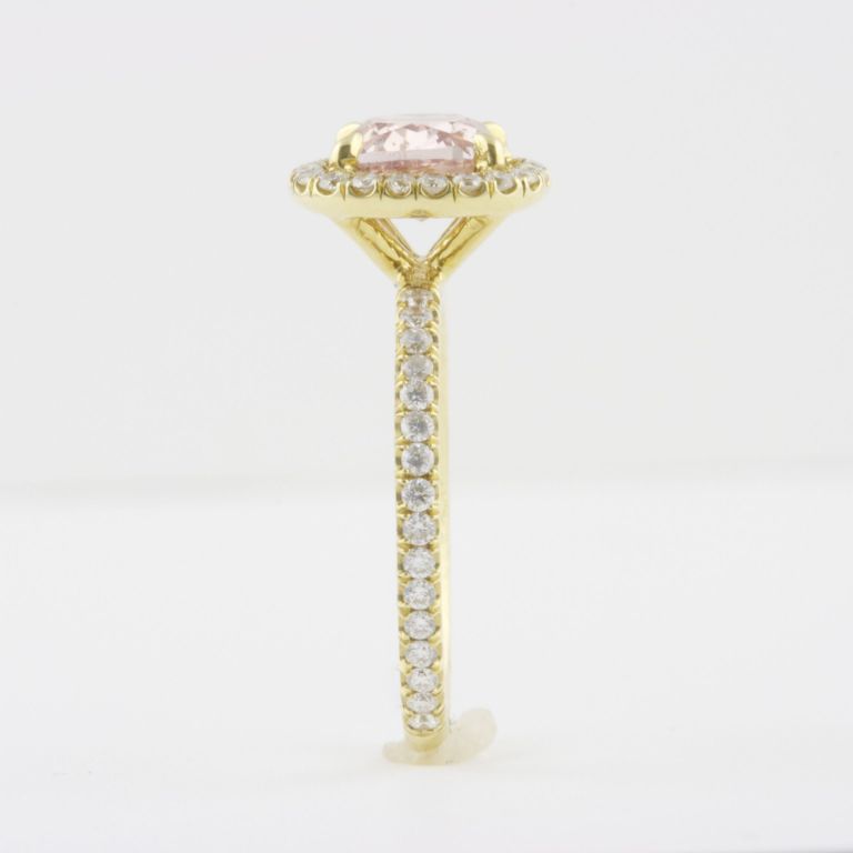 Fancy Pink Diamond Ring 3