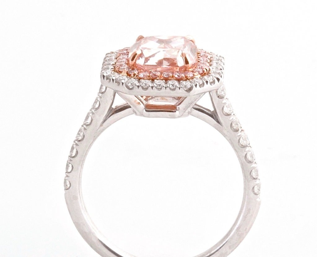 Fancy Orangy Pink 1.92 Ct Gia Diamond Ring For Sale 2