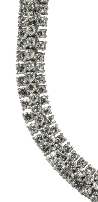 Women's Magnificent Diamond Necklace