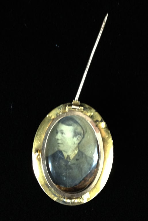 Victorian Locket Sapphire, Citrine Briolette Gold Necklace Fine Estate Jewelry In Excellent Condition In Montreal, QC