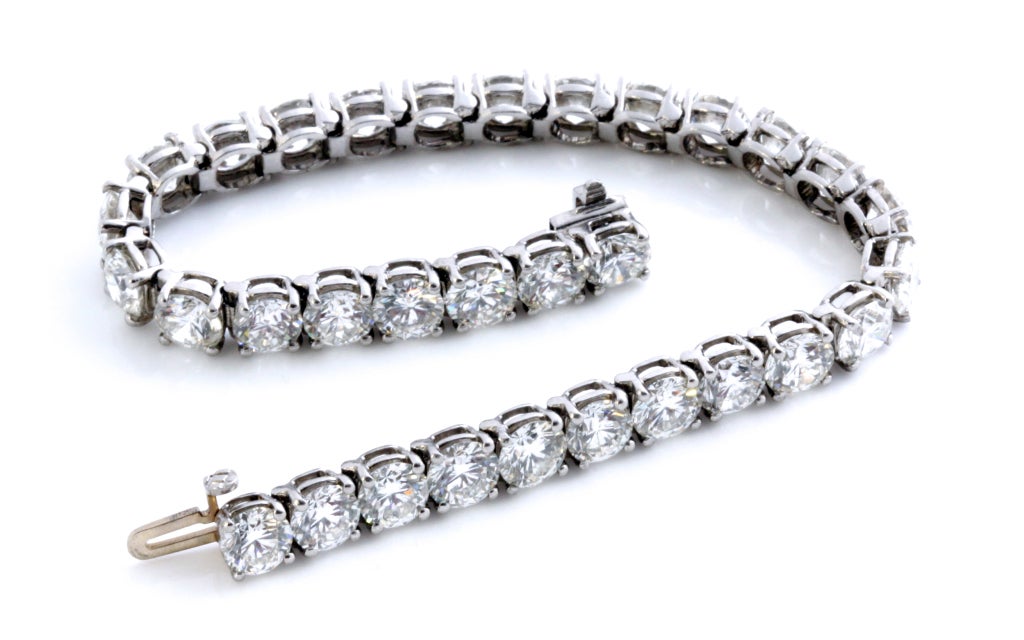 Diamond and Platinum Tennis Bracelet 3