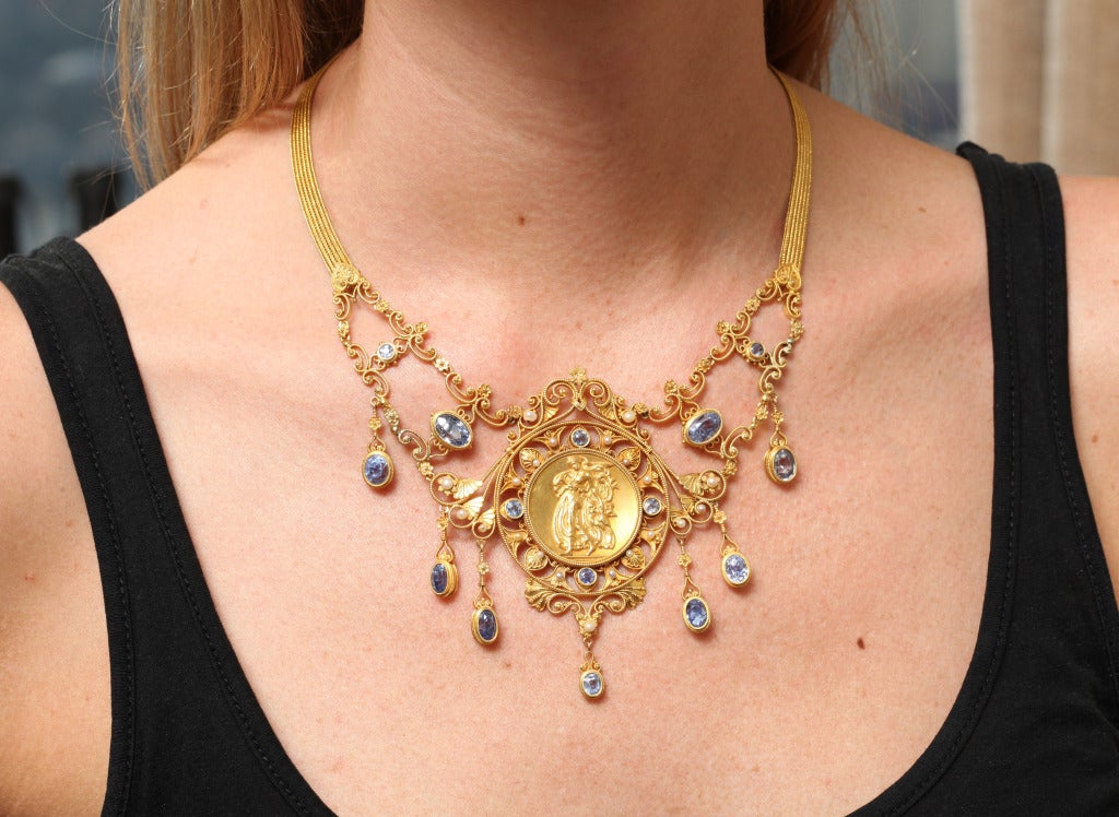 Antike 19. Jahrhundert Italienische Renaissance Perle Saphir Gold Halskette 5