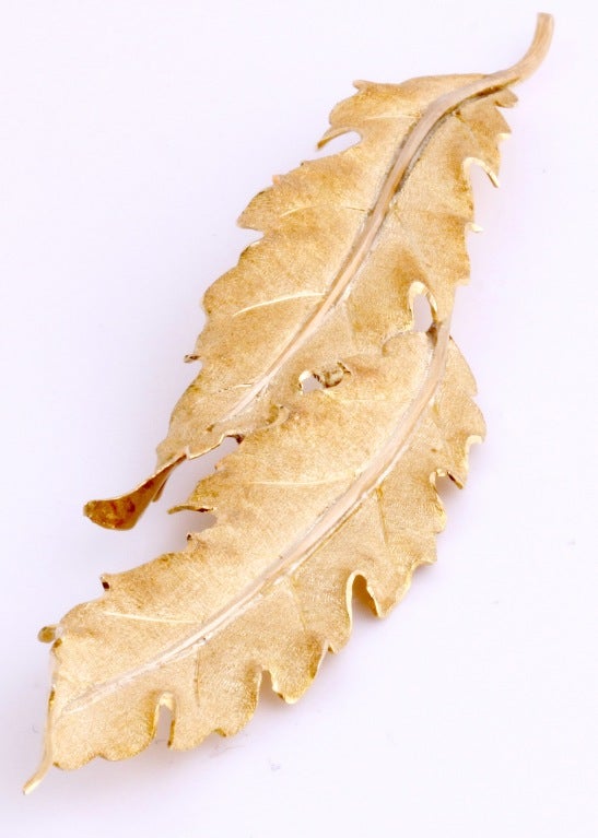 Women's BUCCELLATI Leaf Brooch For Sale