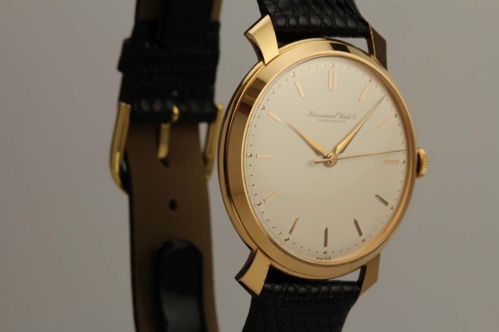 IWC Rose Gold Wristwatch with Fancy Lugs circa 1950s In Excellent Condition In Miami Beach, FL