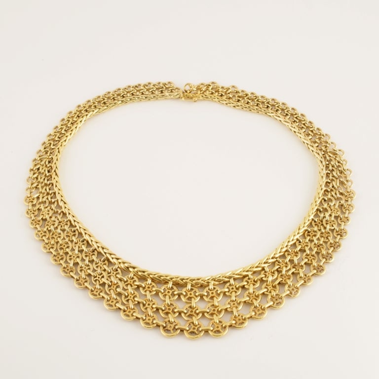 Sterlé Paris Mid-20th Century Diamond Gold Bib Necklace 1
