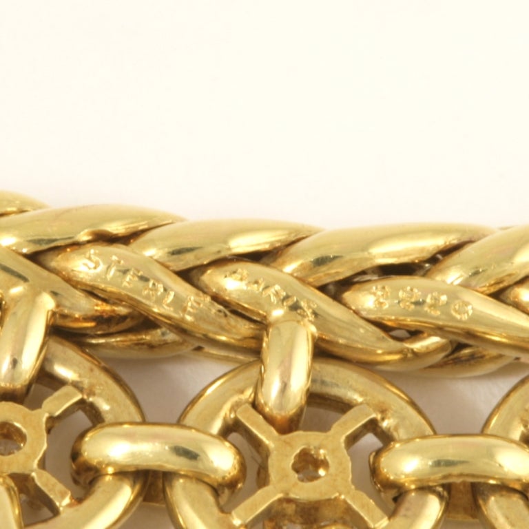 Sterlé Paris Mid-20th Century Diamond Gold Bib Necklace 2