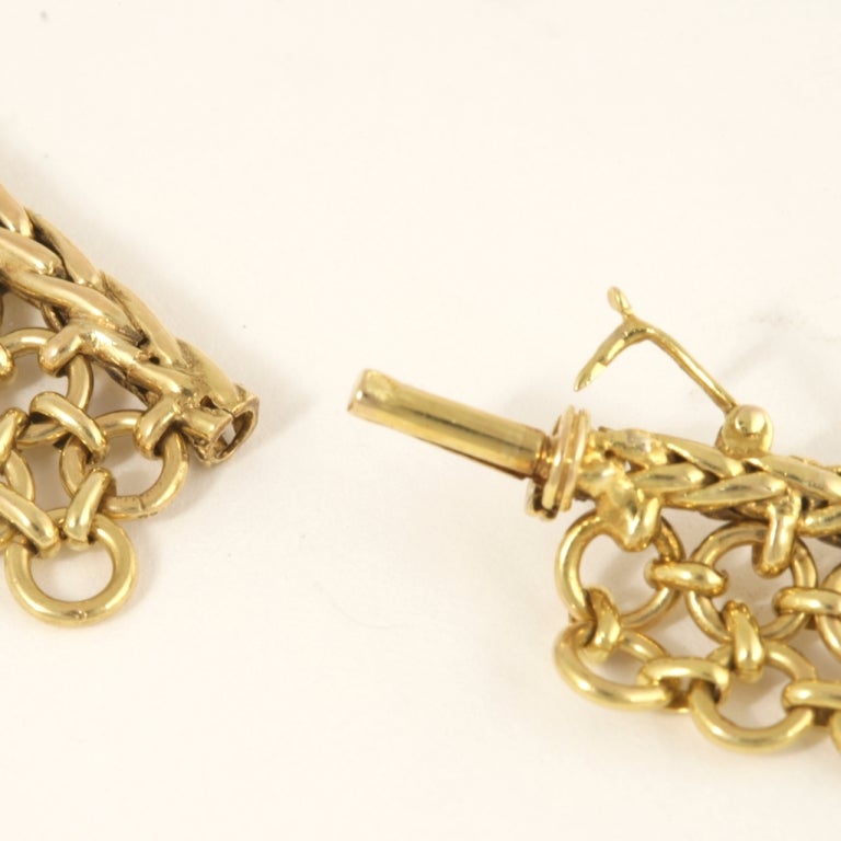 Sterlé Paris Mid-20th Century Diamond Gold Bib Necklace 3