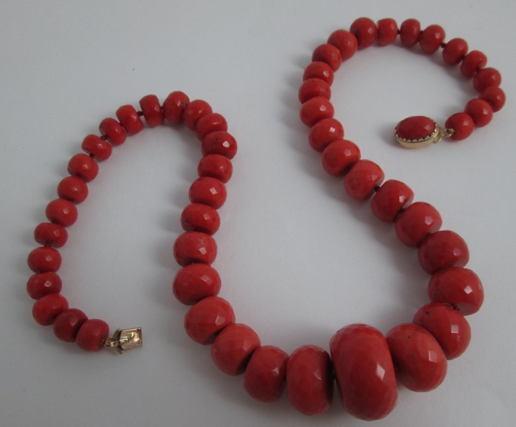 Edwardian An Antique Coral Necklace