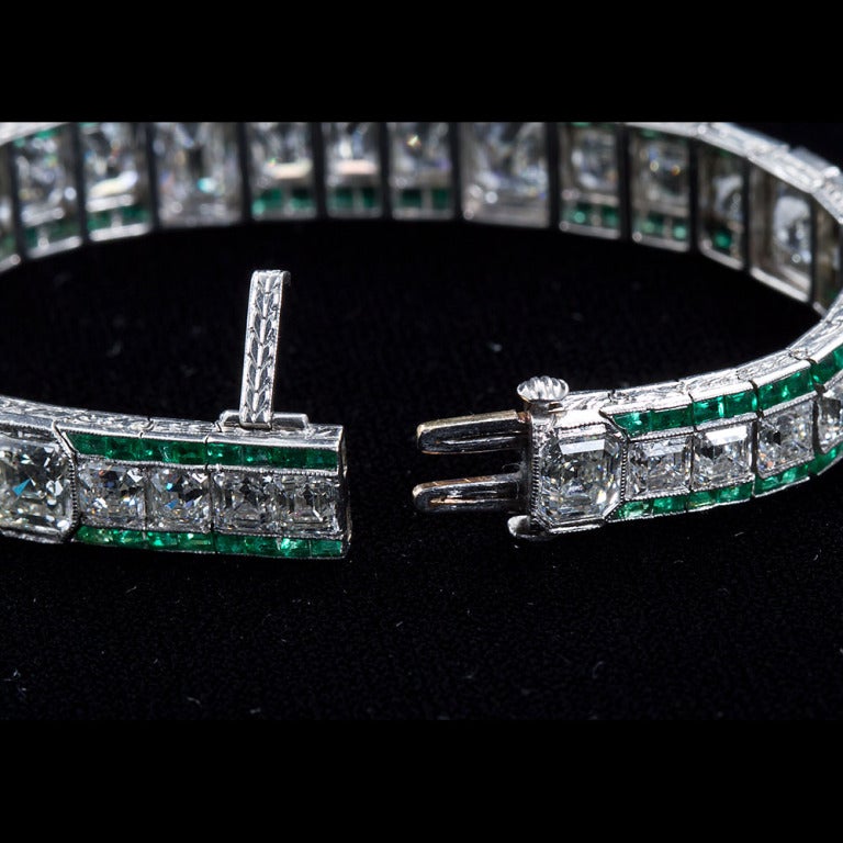OSCAR HEYMAN Art Deco Diamond Emerald Bracelet 3