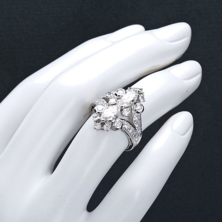 Elegant 1940s Diamond Platinum Ring 3