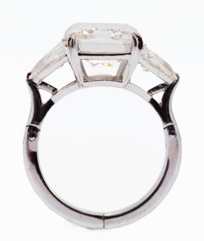 VAN CLEEF & ARPELS 7.00 Carat Emerald Cut Diamond Ring 1