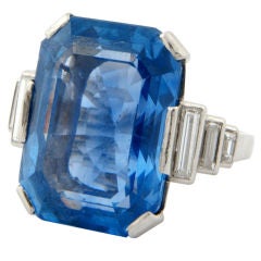 Elegant Large Ceylan Sapphire, Diamond