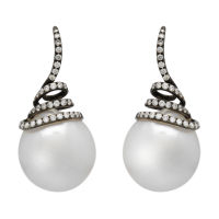 Elegant pair of "Spiral" Australian Pearl and Diamond Earrings