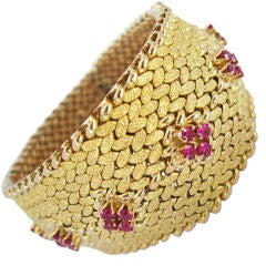 Elegant Italian 18K Gold and Ruby Cuff / Bracelet