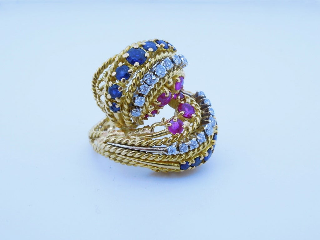 Cross over ring