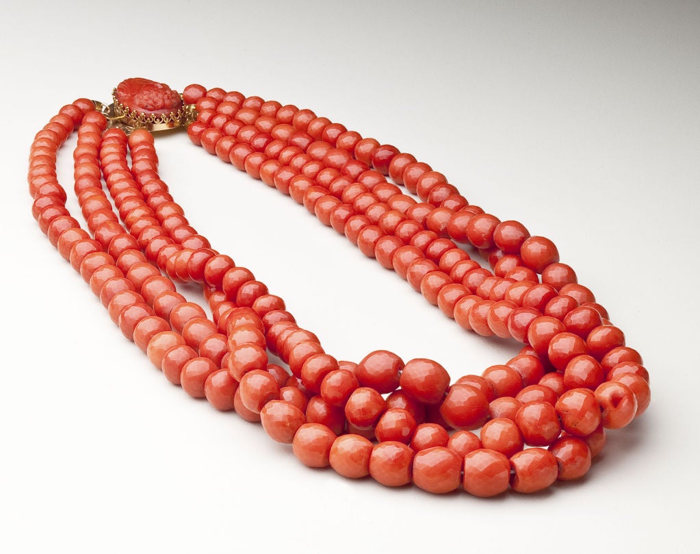 Women's Antique Coral Necklace