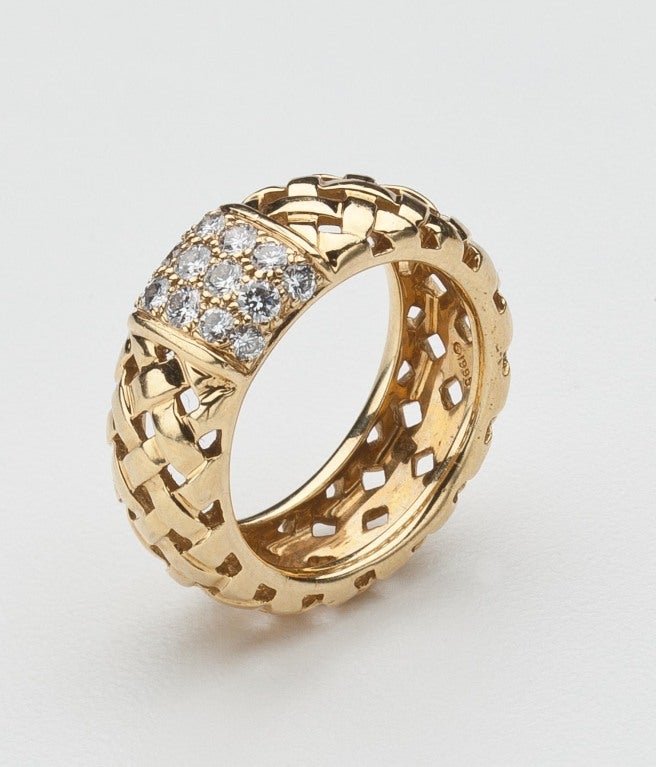 Women's TIFFANY Gold and Diamond Ring 1995 For Sale