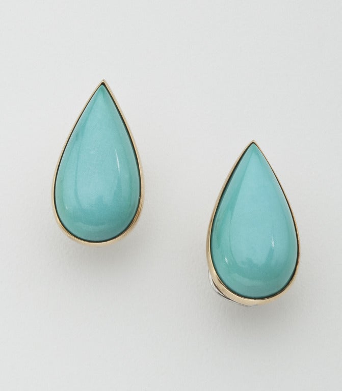 Day/Night Turquoise Gold Earrings In Good Condition In New York, NY
