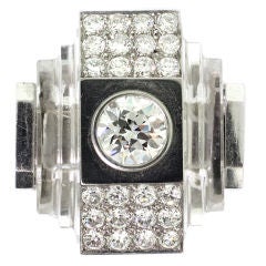 RENE BOIVIN. A Platinum Diamond Ring.