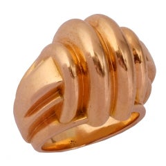 A French Retro Arched Gold Ring.