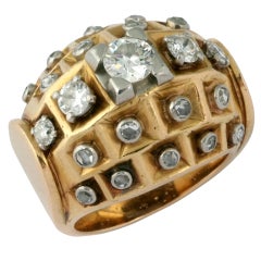 RENE BOIVIN. A Diamond Yellow Gold Ring.