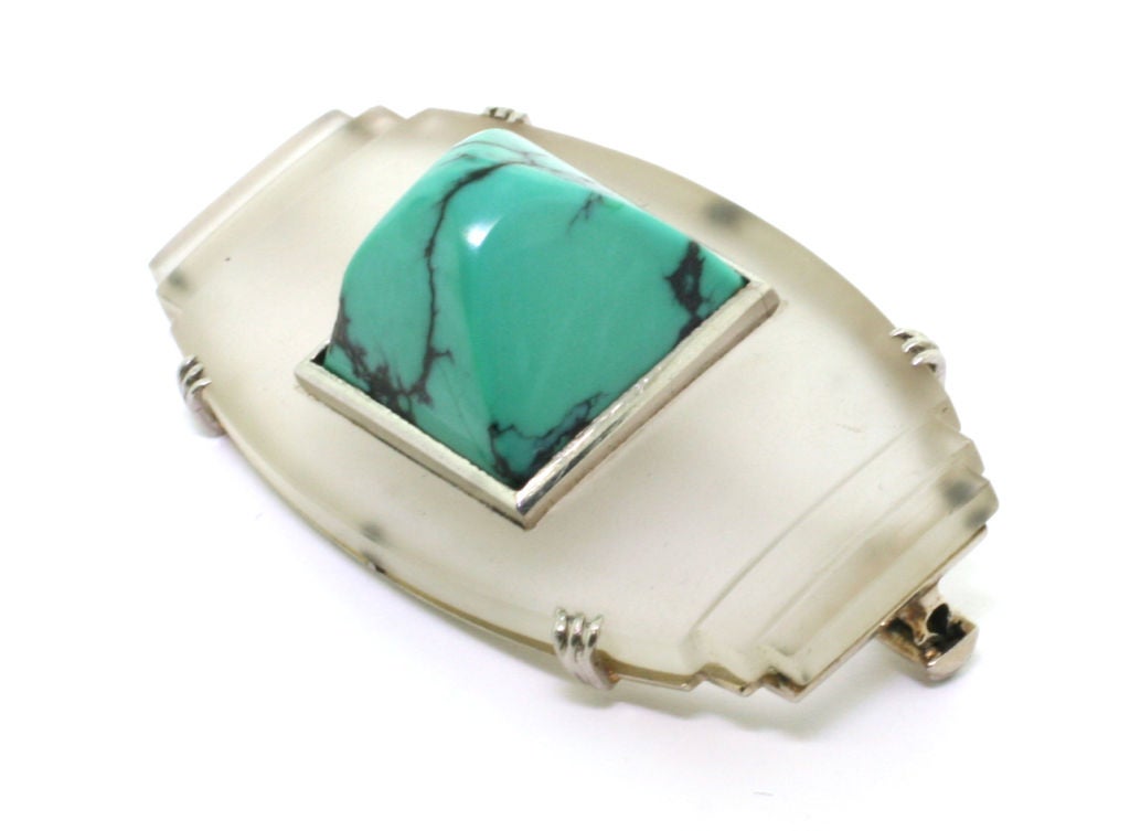 GEORGES FOUQUET. A Carved Rock Crystal and Turquoise brooch. In Excellent Condition For Sale In London, GB