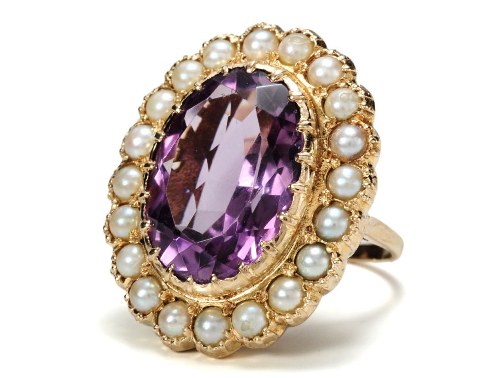 Women's The Statement: Amethyst & Pearl Cluster Ring