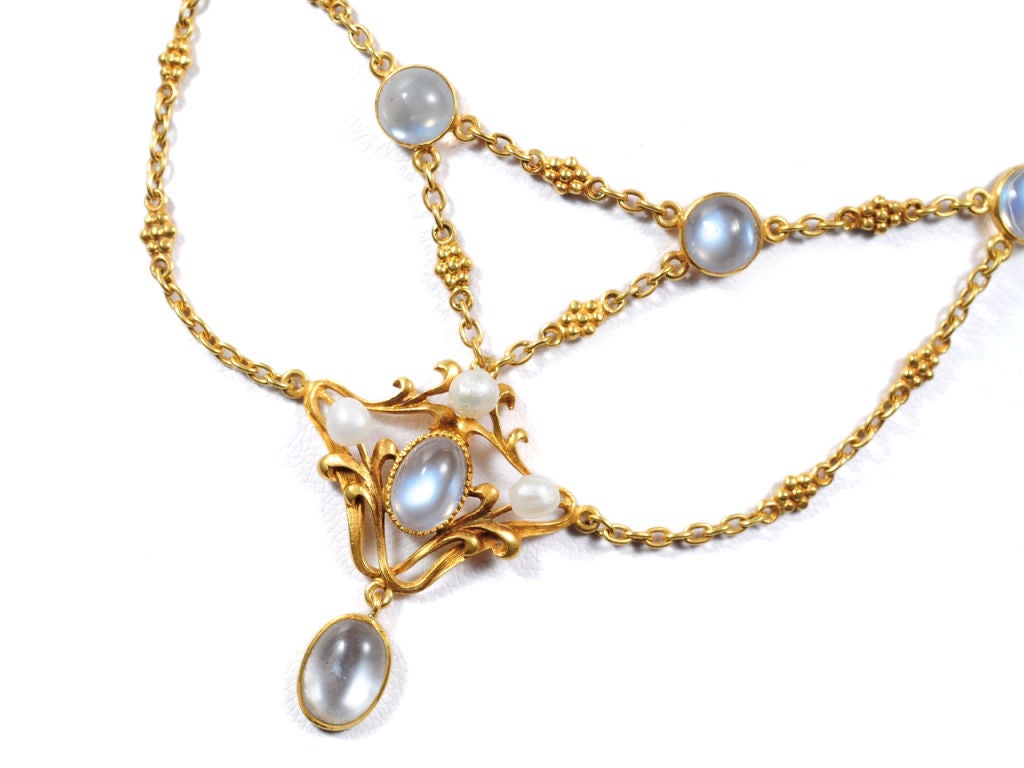 Women's Art Nouveau Moonstone & Pearl Festoon Necklace For Sale