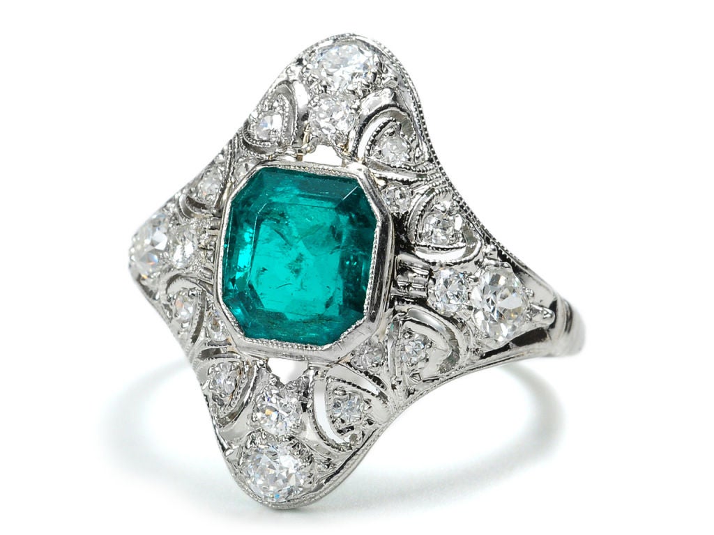 Art Deco Emerald Diamond Ring