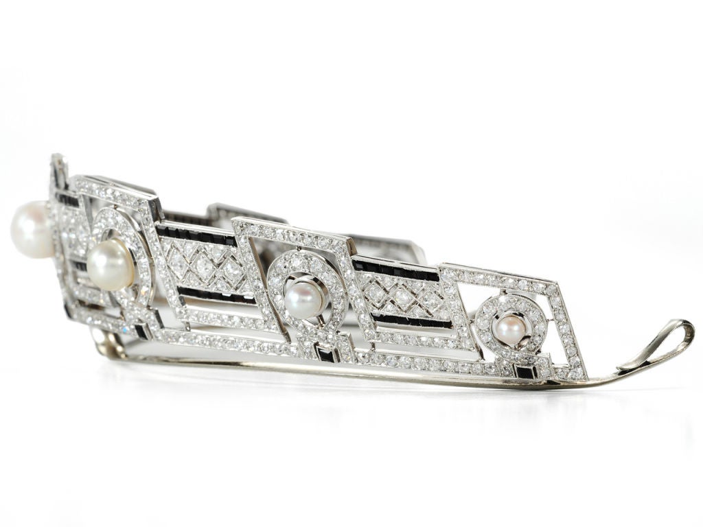 Elegance Unbounded: Diamond & Pearl Platinum Tiara For Sale 1