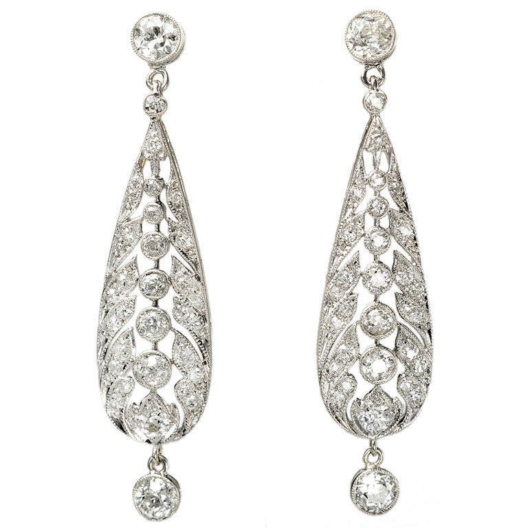 Diamond Platinum Drop Earrings c1910