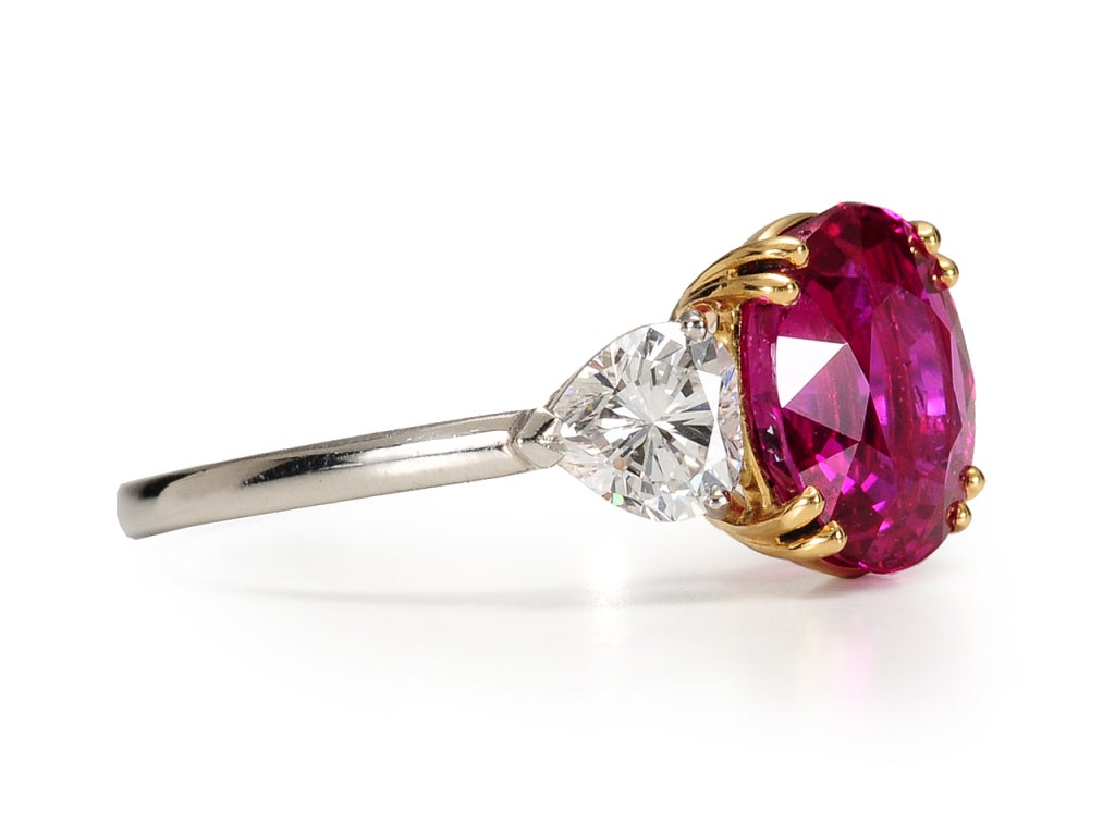 Women's Burmese No Heat 3.31 ct Ruby Diamond Ring For Sale