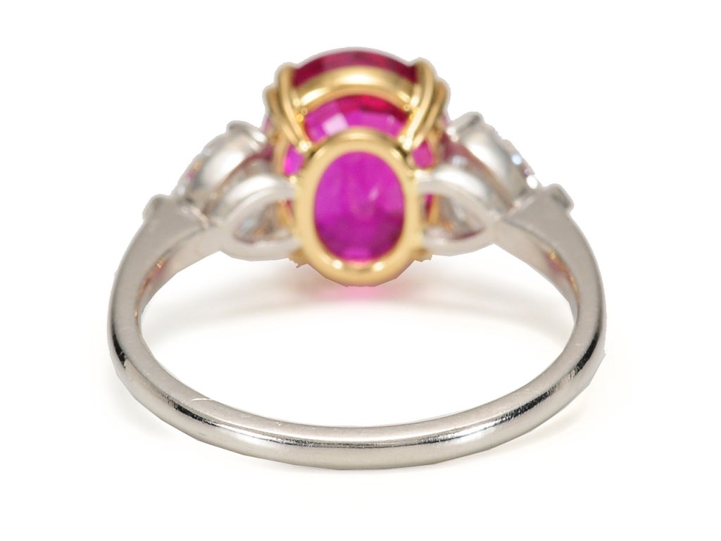 Burmese No Heat 3.31 ct Ruby Diamond Ring For Sale 6