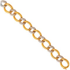 Classic Gold and Diamond Link Bracelet