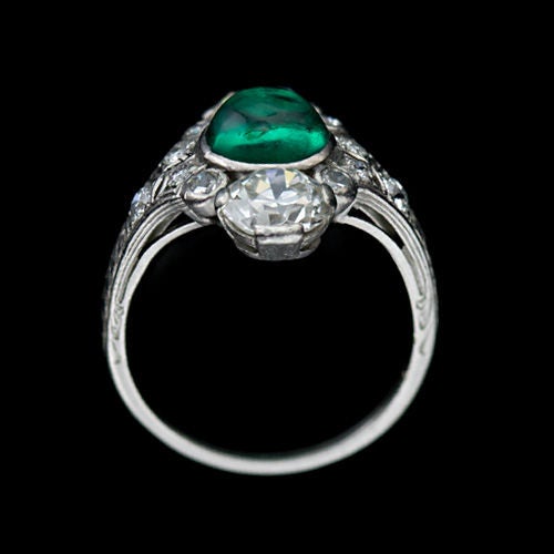 Art Deco Cabochon Emerald Ring by Dreicer & Co. For Sale 2