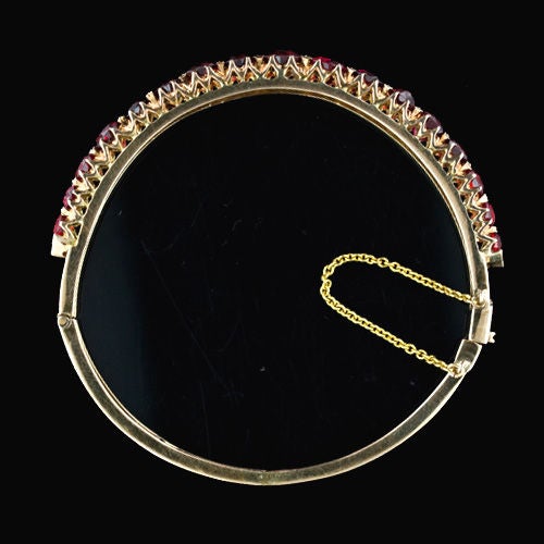 Women's Late Victorian Spinel Bangle Bracelet For Sale