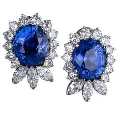 Exquisite 22.78 Carat Sapphire Diamond Platinum Earrings