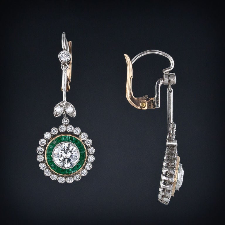 Contemporary Vintage Style Diamond and Emerald Drop Earrings For Sale