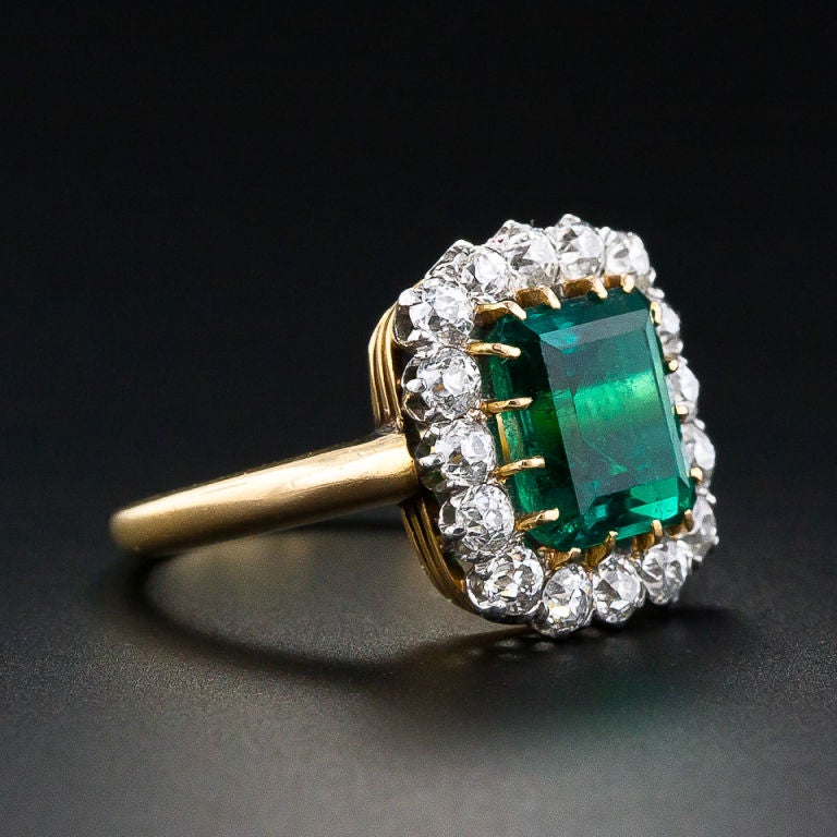Gem Quality 3.00 Carat Old Mine Muzo Emerald
