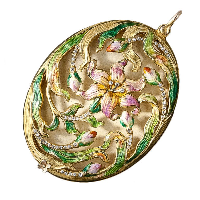 Art Nouveau Enamel Pendant Locket For Sale at 1stdibs