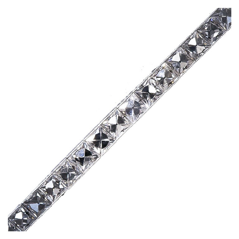 Art Deco French-Cut Diamond Straightline Bracelet For Sale