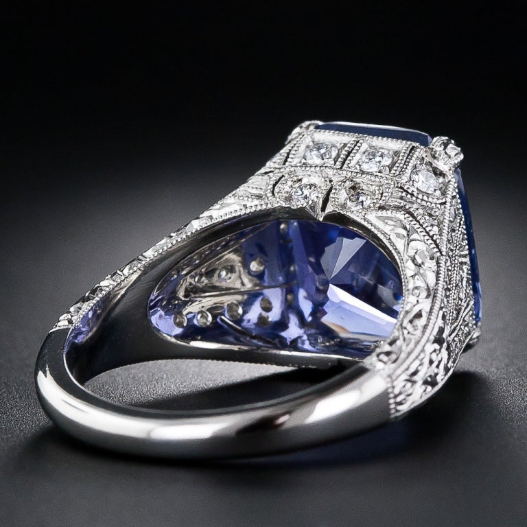 10.29 Carat Color-Change Sapphire Ring In Excellent Condition For Sale In San Francisco, CA