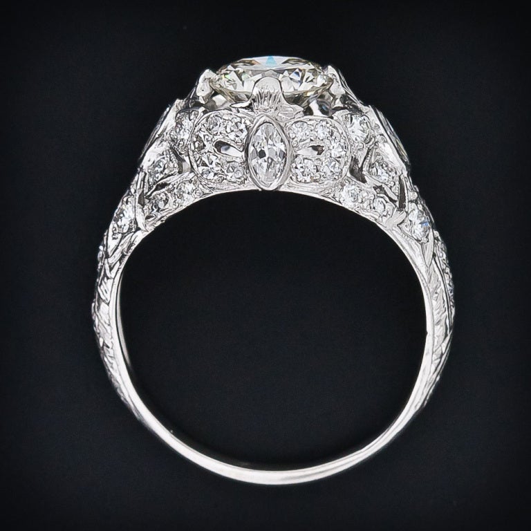Women's 1.35 Carat Diamond Edwardian Engagement Ring For Sale
