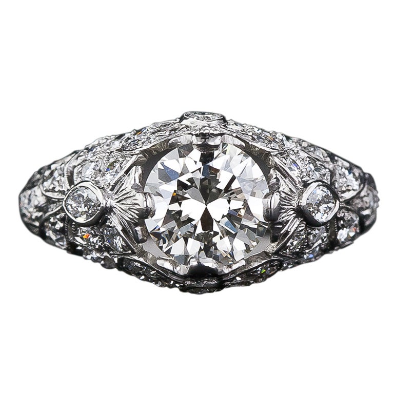 1.35 Carat Diamond Edwardian Engagement Ring For Sale