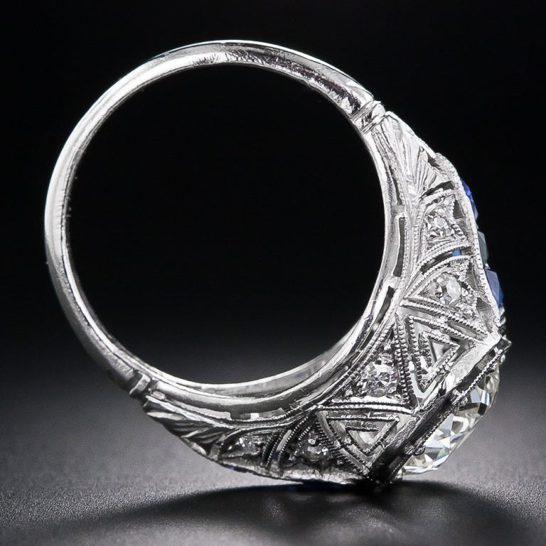 1.87 Carat Art Deco Diamond Ring with Sapphire Calibre For Sale 1