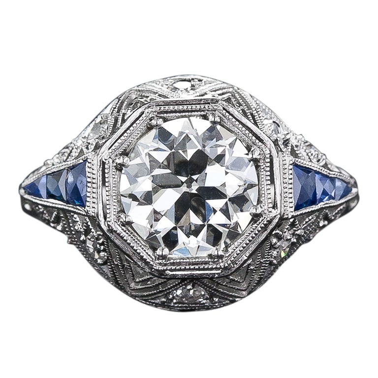 1.87 Carat Art Deco Diamond Ring with Sapphire Calibre For Sale
