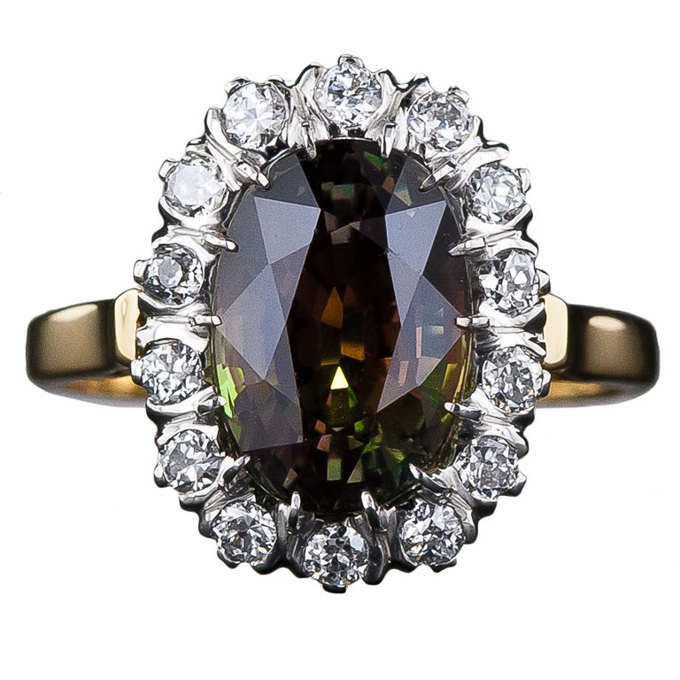 4.19 Carat Alexandrite and Diamond Ring For Sale