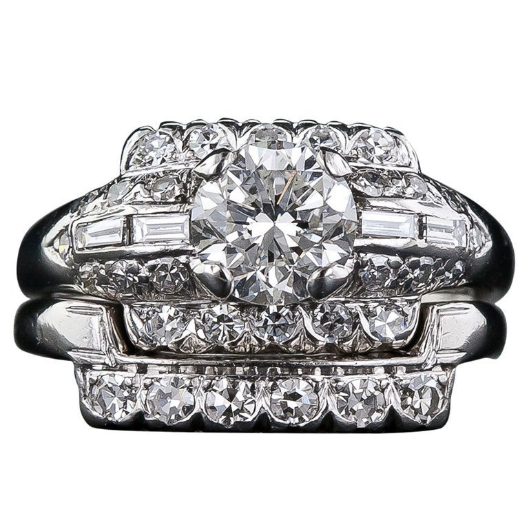 Art Deco Diamond Platinum Wedding Set 1.20 Carat G / VS1 For Sale