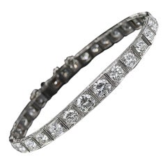 Platinum and Diamond Art Deco Graduated Line Bracelet