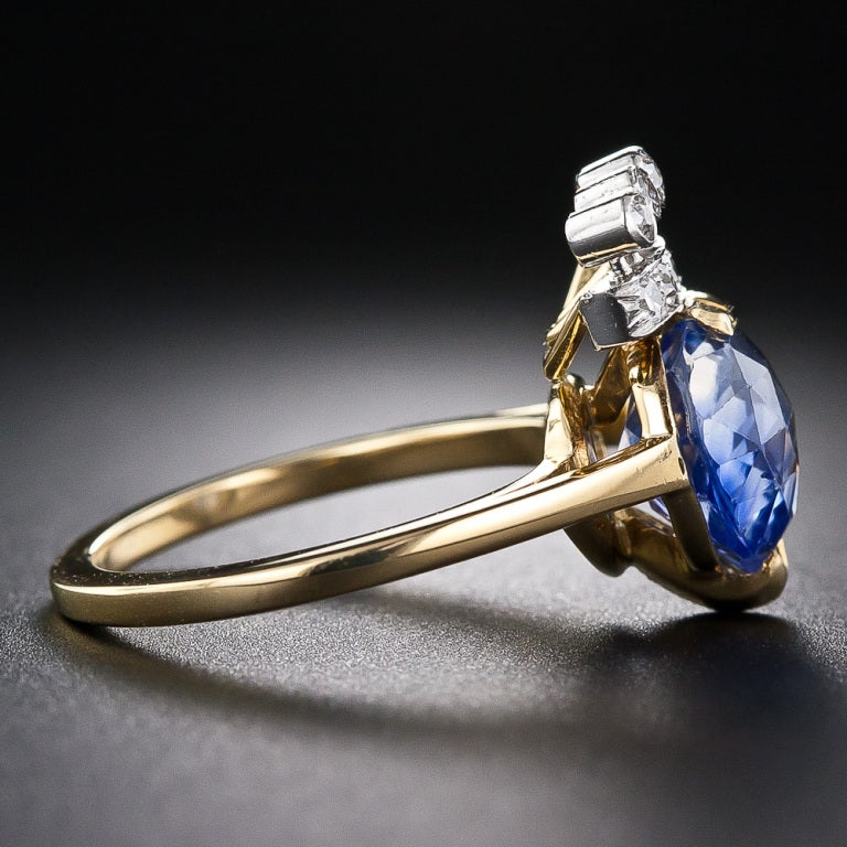 4.60 Carat Kashmir Sapphire and Diamond Ring In Excellent Condition In San Francisco, CA